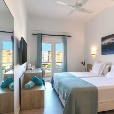 Deluxe Double Room, Balcony, Sea View (Renovada) Hotel Médano Promo Code