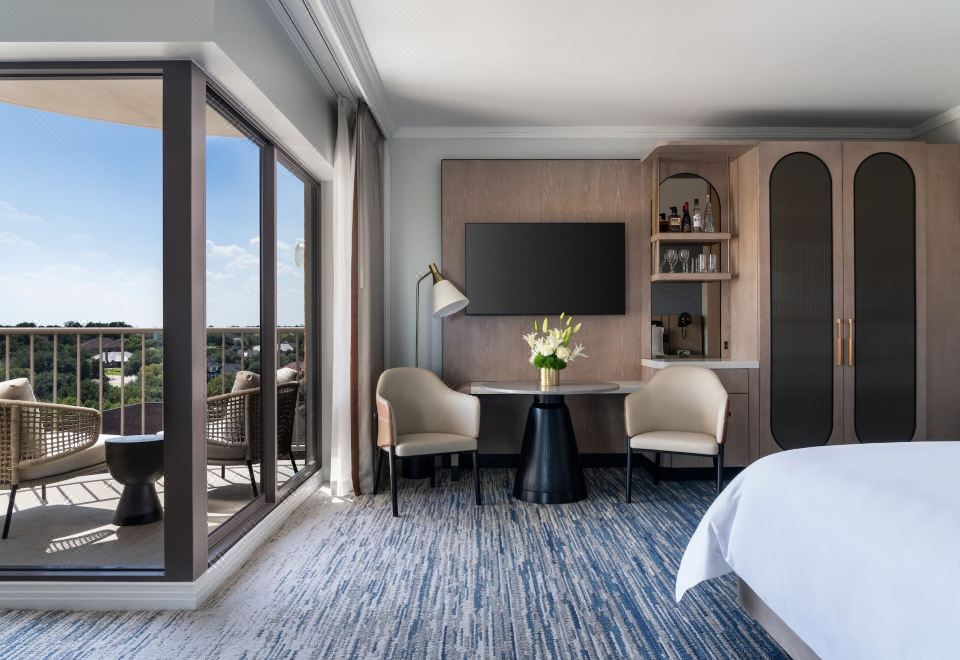 The Ritz-Carlton Dallas, Las ColinasTower Corner, Guest Room, 2 Queen, Golf View, Balcony