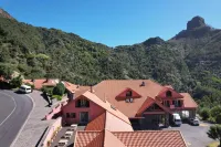 Valley View Hotel Encumeada Hotel di 