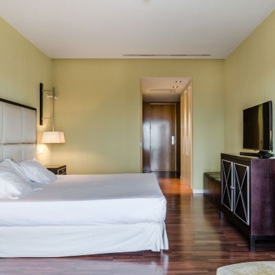 Superior Double Room Hotel 525 Promo Code