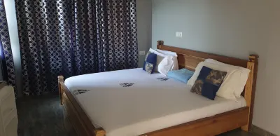 Trapezium Lodge (Royal Triangle Guest House Annex) Hotels in 