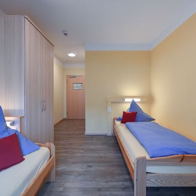 雙人房（帶公共浴室） 菲森紅色別墅酒店優惠