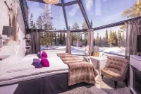 Santa's Hotel Aurora & Igloos Hotels in 