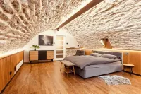 Toompea Castle Hideaway Отели в г. 