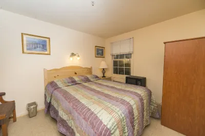 Summer Place Hotel Hotels in 