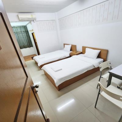 Twin Room Green Apartment Promo Code