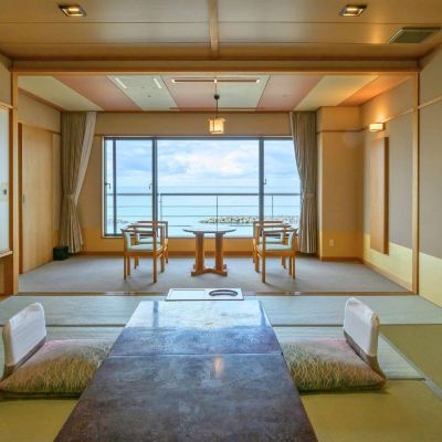 「大観」和風ルーム (12.5畳) 2階 大観荘せなみの湯 クーポン