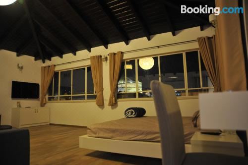 豪华特大床一室房