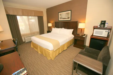 Holiday Inn Express San Diego South - Chula Vista