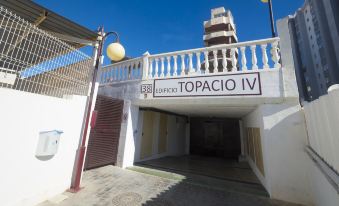 Topacio IV on the Promenade of la Fossa Beach in Calpe