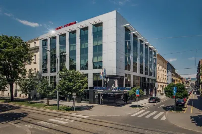 Hotel Central Hotels in 