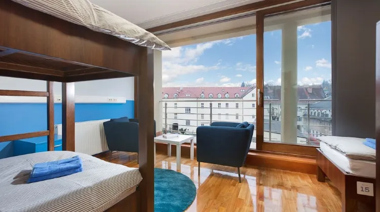 Hostel Bureau 外観