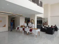 阿特利漢普拉斯飯店