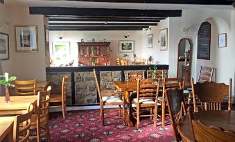 Rose & Crown - Housity