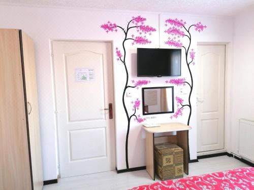 Teo Guest Rooms Triple Room with Balcony