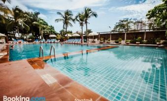 Twin Palms Suites and Residence Pattaya