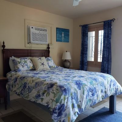 Deluxe Apartment, 1 Queen Bed with Sofa Bed, Harbor View, Slope Side, Apt # 2