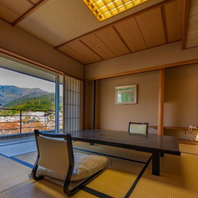 [Promise of Higher Floors Above 7th Floor]10 Tatami Mats Overlooking the Magnificent Mt.Tanigawa[Deluxe][Japanese Room][Non-Smoking][Mountain View]