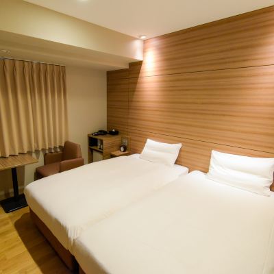 ツインルーム JR西日本グループ ヴィアイン名古屋新幹線口 クーポン