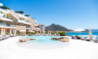 Gabbiano Azzurro Hotel & Suites - Housity