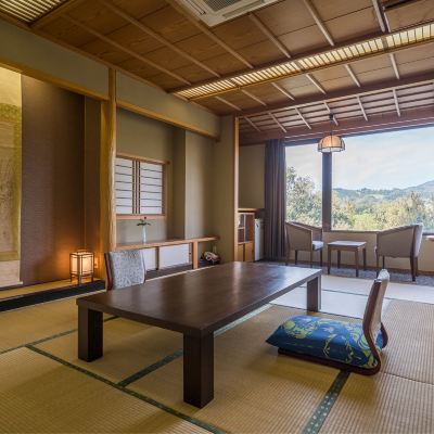和室 部屋タイプおまかせ ホテル龍登園 クーポン