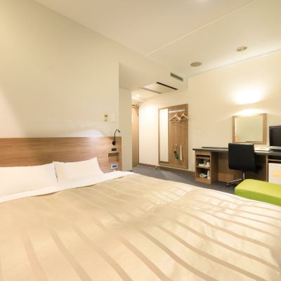 New Building ◆ King Bed [22 Square Meters] [Standard] [Double Room] [Smoking] 厚木アーバンホテル クーポン