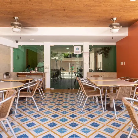 Hotel Azteca Inn