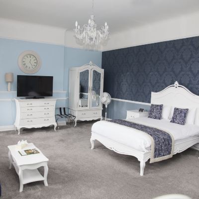 Superior Family Room Shendish Manor Hotel Promo Code