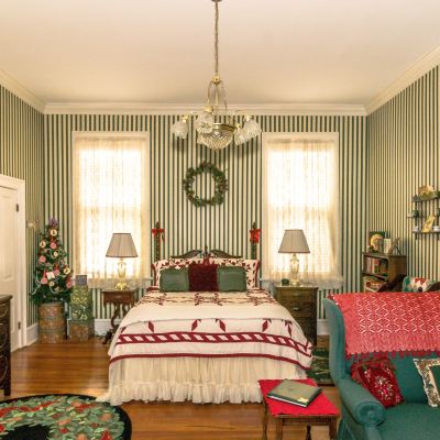 Double Room, Ensuite (Holly Room) Holly House of Hamilton Promo Code