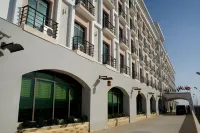 Phoenicia Express Hotel