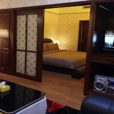 Suite Premier Superior Kupon Sky Apartment at Times Square