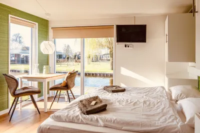 Chalet Park Kroondomein Giethoorn Ξενοδοχεία στην πόλη 
