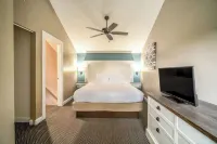 Waterside Suites and Marina