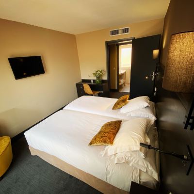 Classic Double Or Twin Room With Balcony Hotel Molière Promo Code