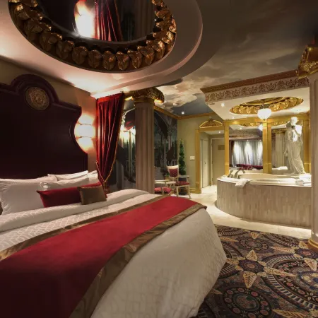 Fantasyland Hotel