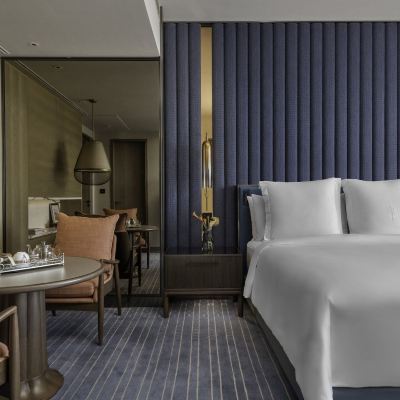 Superior King Room Four Seasons Hotel Mumbai Promo Code