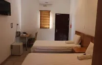 艾卡穆提鎮旅館 酒店