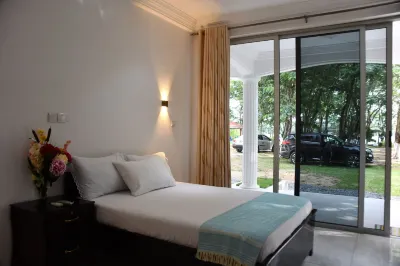Raffin Royal Lodge Hotels in 