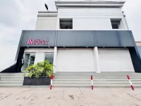 Ixoras Hotel Lemba فنادق في 