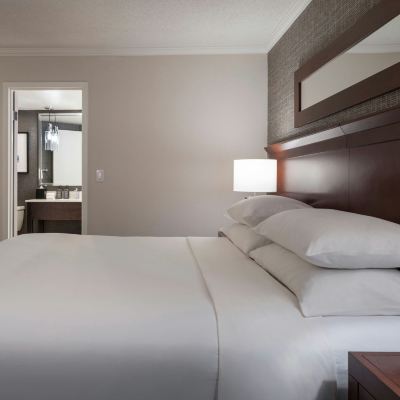 Executive Suite Sheraton Cavalier Calgary Hotel Promo Code