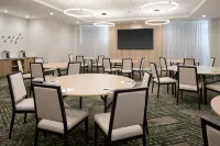 Hyatt Place Montreal Airport