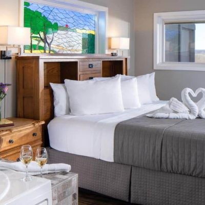 Patio-Level Cottage Suite Hermann Hill Promo Code