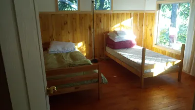 Cabaña Hualle Con Hot Tub Exclusivo Cerca de Termas y Lago Hotel di 