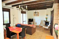 Cozy Rural Tourism Accommodation in Huetor