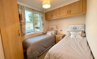Modern House in Carlisle Close to Lake District - Housity