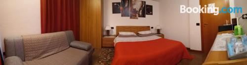 三人间（园景）