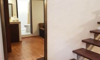 Hotel Meson Mariano Matamoros - Housity