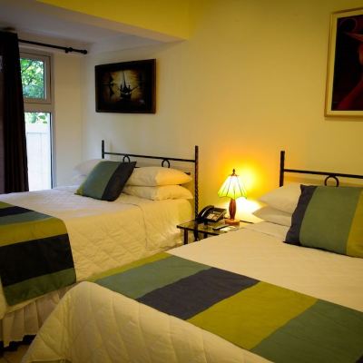 Standard Room with 2 Double Beds