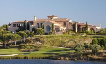 Monte Rei Golf & Country Club