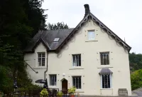 High Tor Hotel